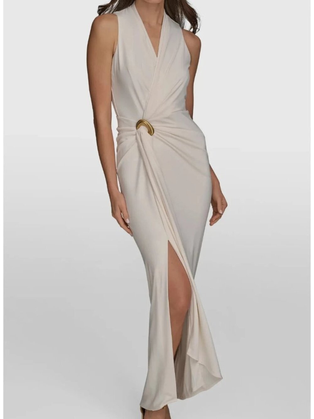 Donna Karan Pristine Ivory Twisted Metal Detail Sleeveless Gown